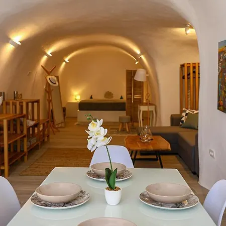 公寓 Tree Of Life 2 - Authentic Cave - Style By μρs *