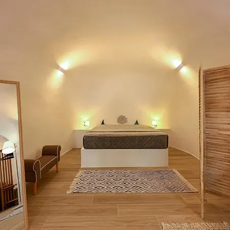 Apartment Tree Of Life 2 - Authentic Cave - Style By μρs Vothon