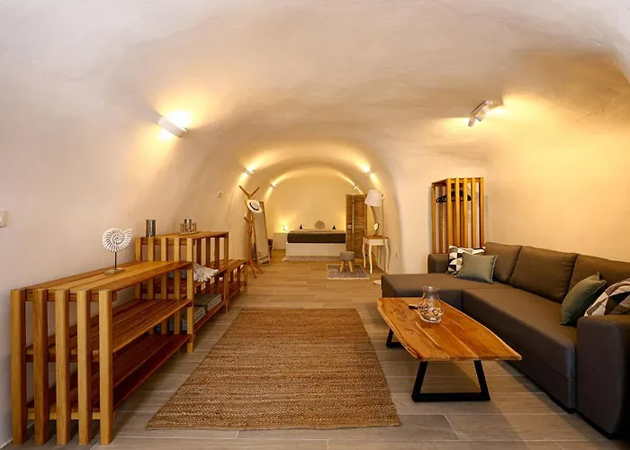 Apartment Tree Of Life 2 - Authentic Cave - Style By μρs Vóthon